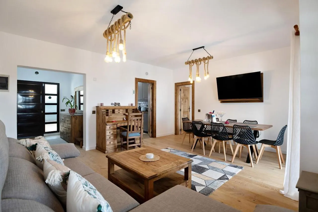 Villa Maylands Playa Blanca